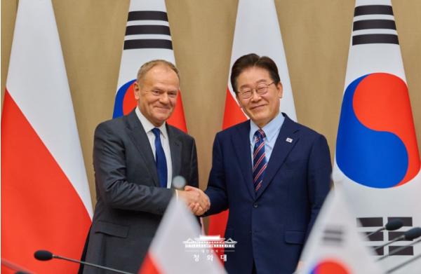 이 대통령 '한-폴란드, 중동전쟁 위기 대처 글로벌 공급망 협력키로' 기사 이미지