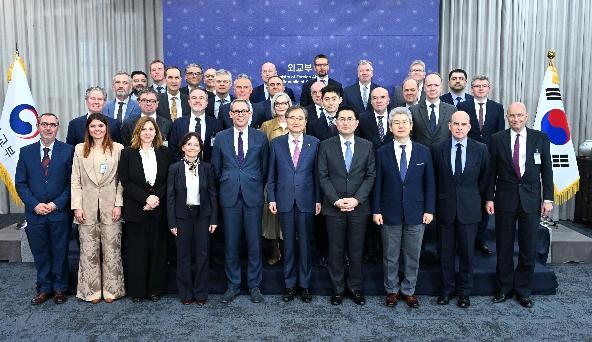외교부, 주NATO 30개국 대사단 방한 기사 이미지