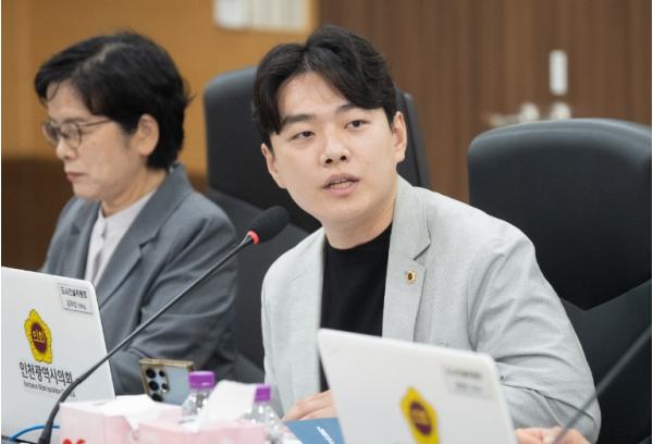 인천시의회 김우성 의원, 여객선 운임 지원 사각지대 반드시 해소해야 기사 이미지